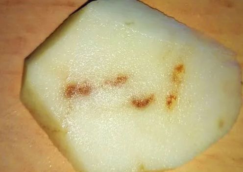  :     