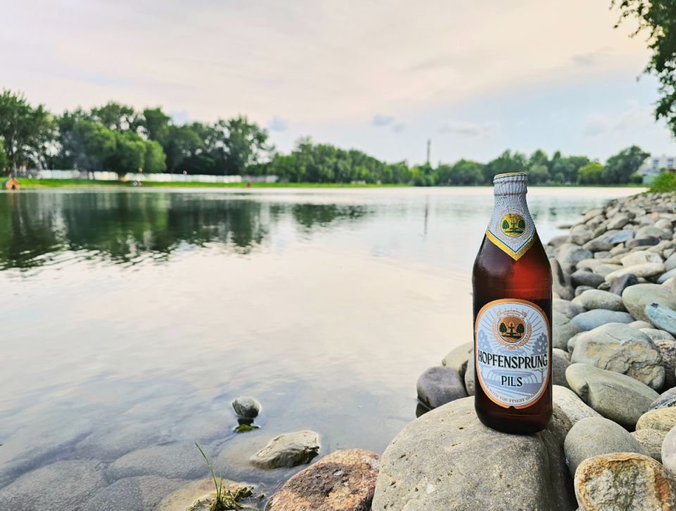    Hopfensprung Pils:      &