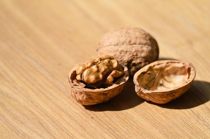 Что будет, если прогреть грецкий орех в духовке: секрет глубокого вкуса и хрустящей текстуры