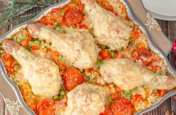 Куриные ножки, запечённые с овощами и рисом