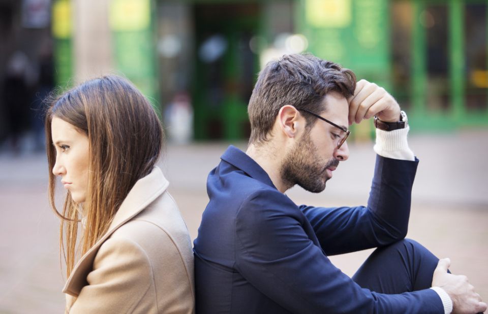Признаки равнодушия: 5 маркеров в отношениях, когда пора сказать "Стоп!"