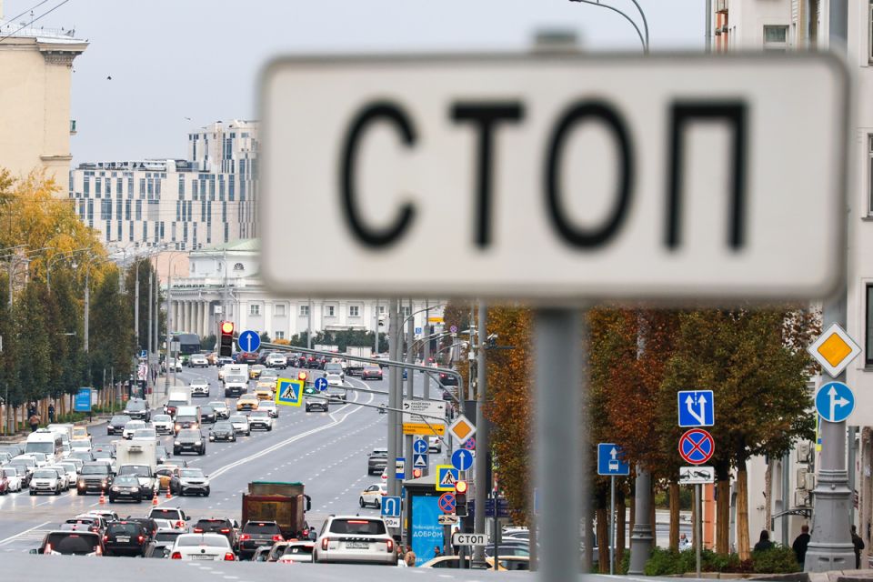 Запрет номеров без триколора: важность или избыточность?