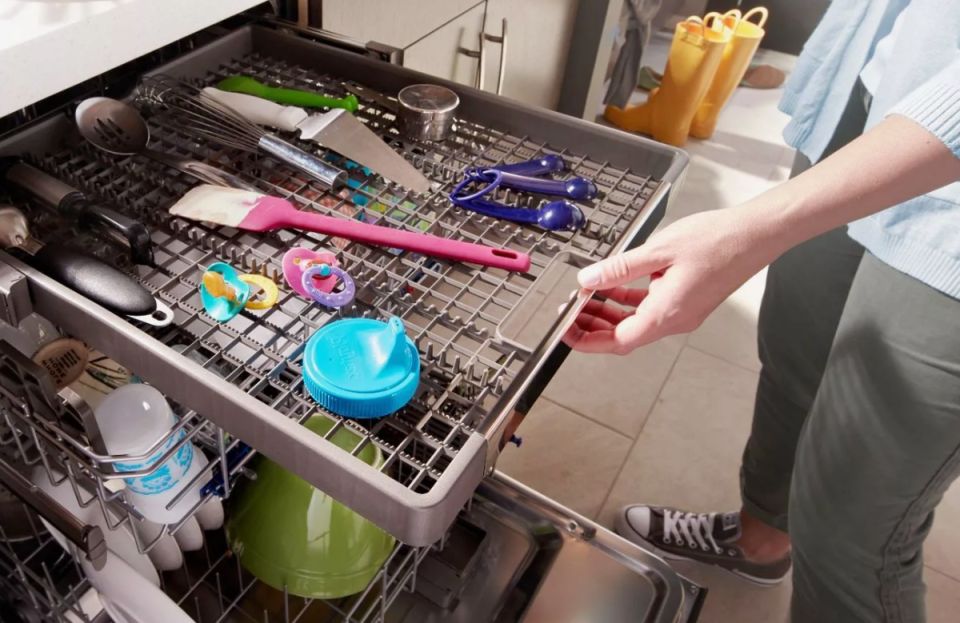 Как добиться идеальной чистоты с помощью посудомоечной машины: важные нюансы