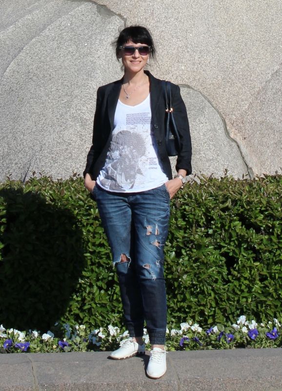 Модные ошибки: Чего избегать женщинам 50+ в своем гардеробе