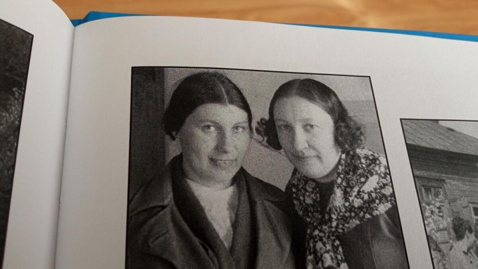 Судьбы подруг: как две женщины справились с одним и тем же испытанием