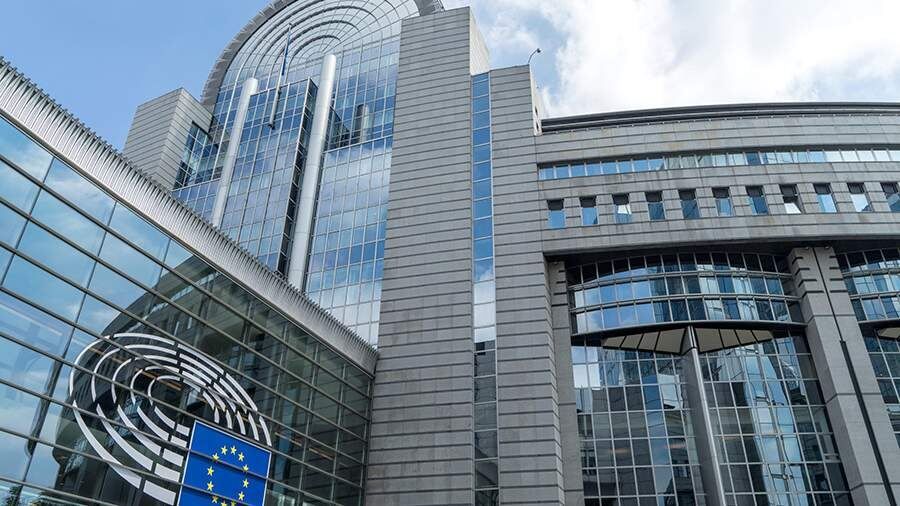 Встреча депутатов: новые горизонты на конференции в Турции