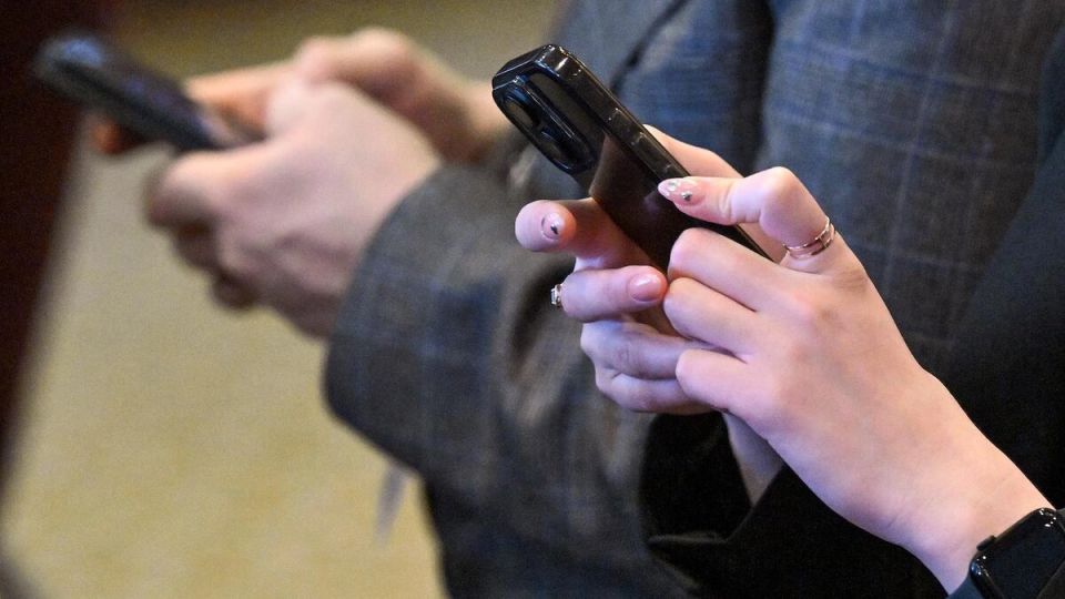 В Госдуме обсудили новые штрафы за авторизацию через зарубежные сервисы