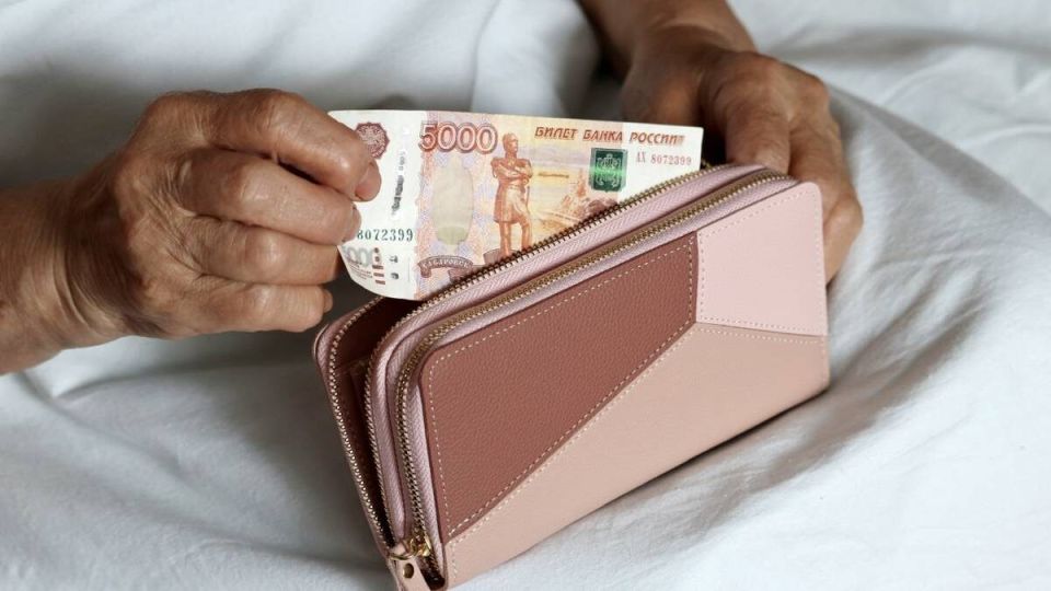 Пенсионные изменения декабря: кому повысят выплаты и на сколько