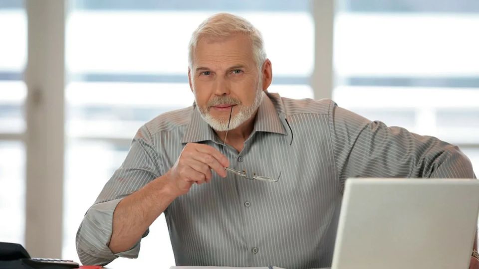 Пенсия или работа: выбираем лучший путь в старости