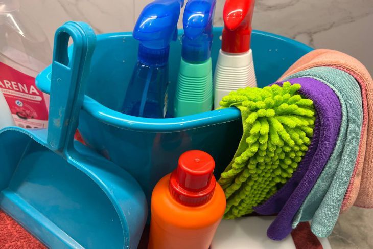 Грязь въедается только глубже: эти ошибки в избавлении от пятен совершают многие