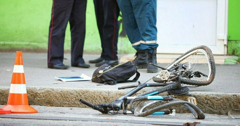 Велосипедист на «зебре»: кто прав в конфликте с водителем внедорожника?