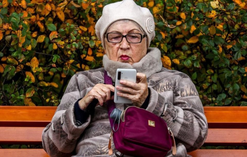 Пенсионные выплаты в декабре: как и когда пенсионеры получат свои деньги перед новогодними праздниками