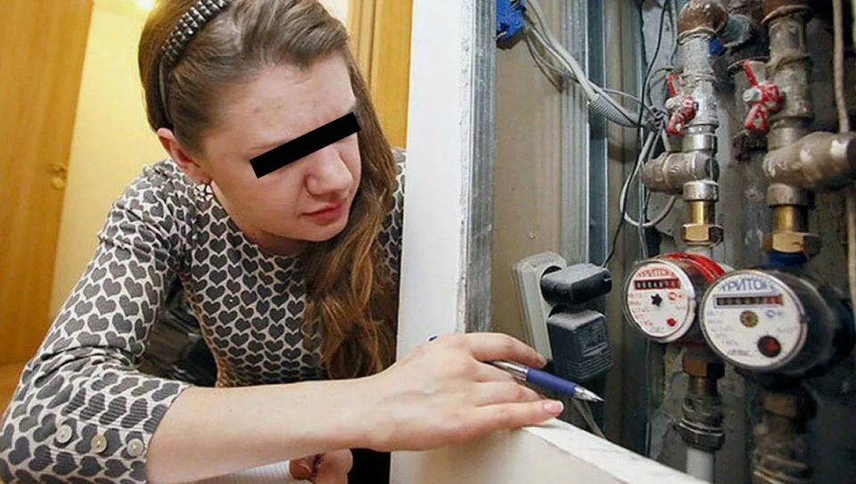 Как погасить растущие счета за ЖКУ: 3 способа пересчета по счетчикам