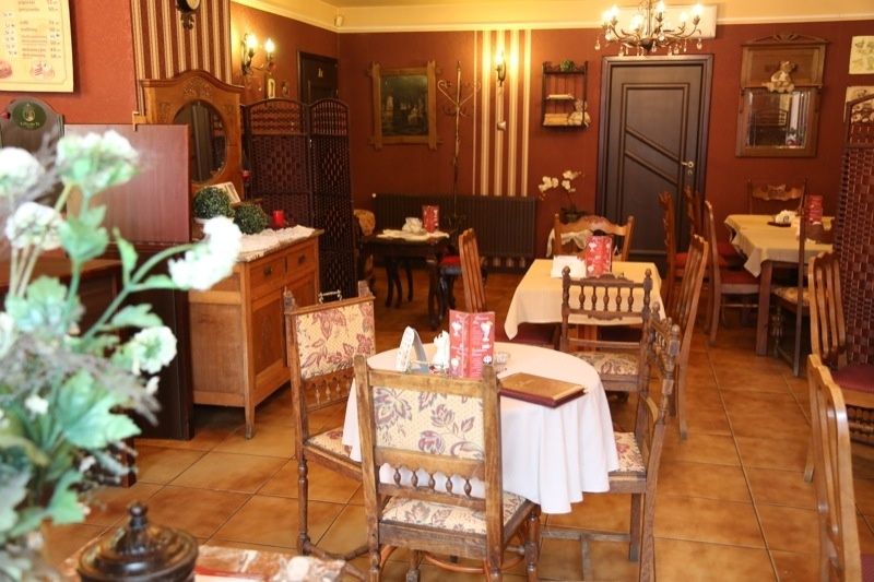 Кофейные традиции Польши: От османских послов до современных сетей