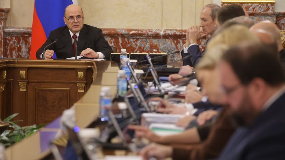 Бюджетный план России на 17 лет: надежды и реалии