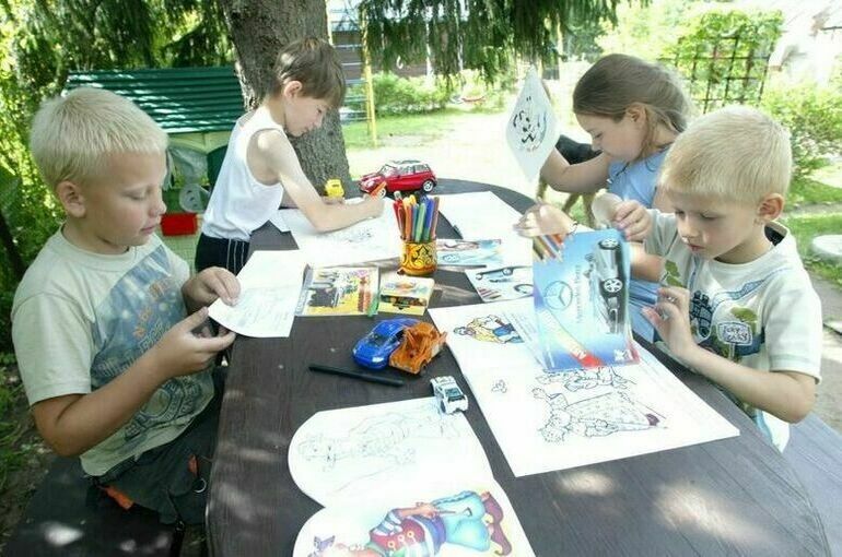 В Госдуме предлагают новые правила для детского отдыха: кто возглавит контроль?