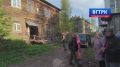 В Архангельске сошёл со свай деревянный жилой дом на улице Выучейского, 37