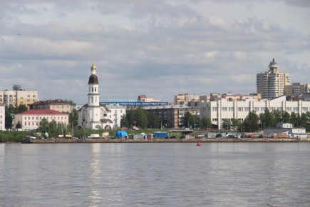 Доброе утро, регион!.  Температура воздуха понемногу начинает падать, однако на улице до сих пор жарко
