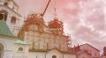 Сегодня, 11 августа, установили кресты на Троицкий собор Антониево-Сийского монастыря