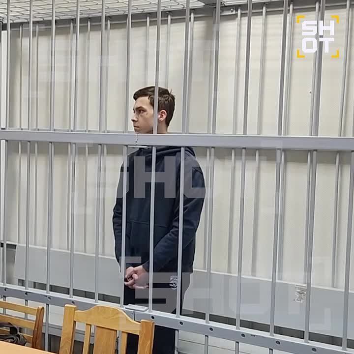  18-  ,       