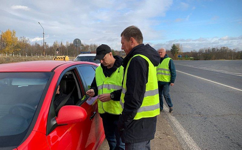 В Приморском округе состоялась акция по безопасности пассажирских перевозок