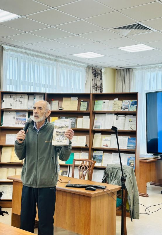 В САФУ представили книгу «Соловецкий гарнизон в 1940-1947 гг. Страницы истории. Наследие. Археология»