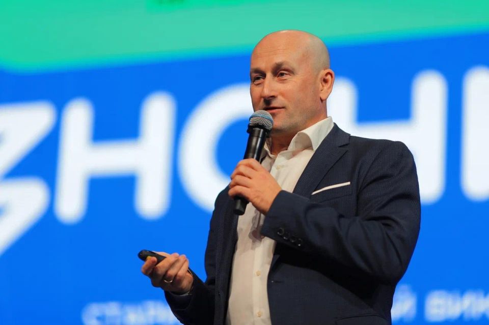 Николай Стариков: Во время поездки по приглашению Общества «Знание» в Архангельск прочитал ещё одну лекцию о геополитике и современной ситуации на площадке правительства Архангельской области