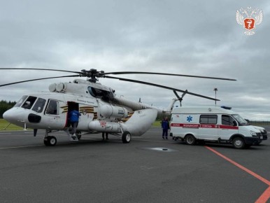 Более 800 вылетов совершили бригады санитарной авиации Архангельской областной клинической больницы с начала года