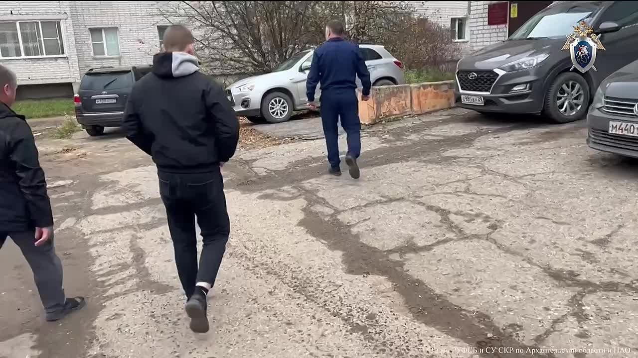 Двоих молодых людей из Котласа подозревают в участии в деятельности террористической организации