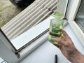Как привести оконные рамы в идеальное состояние с помощью мицеллярной воды