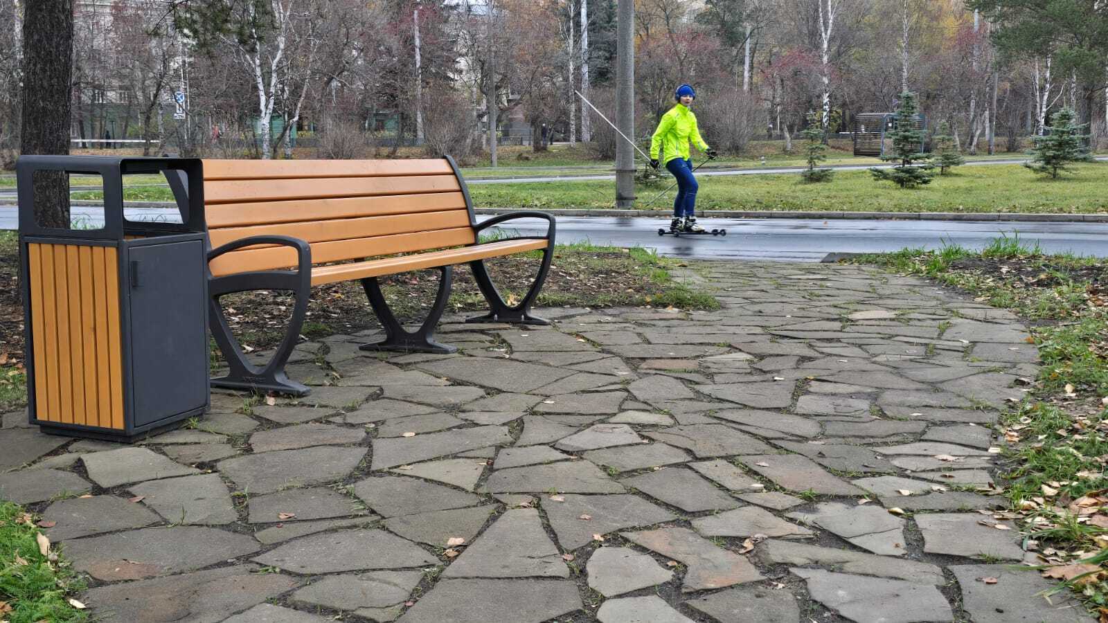 Для физкультуры и прогулок: благоустроенная набережная у "Праги" пользуется популярностью в любой сезон! Для физкультуры и прогулок: благоустроенная набережная у "Праги" пользуется популярностью в любой сезон!