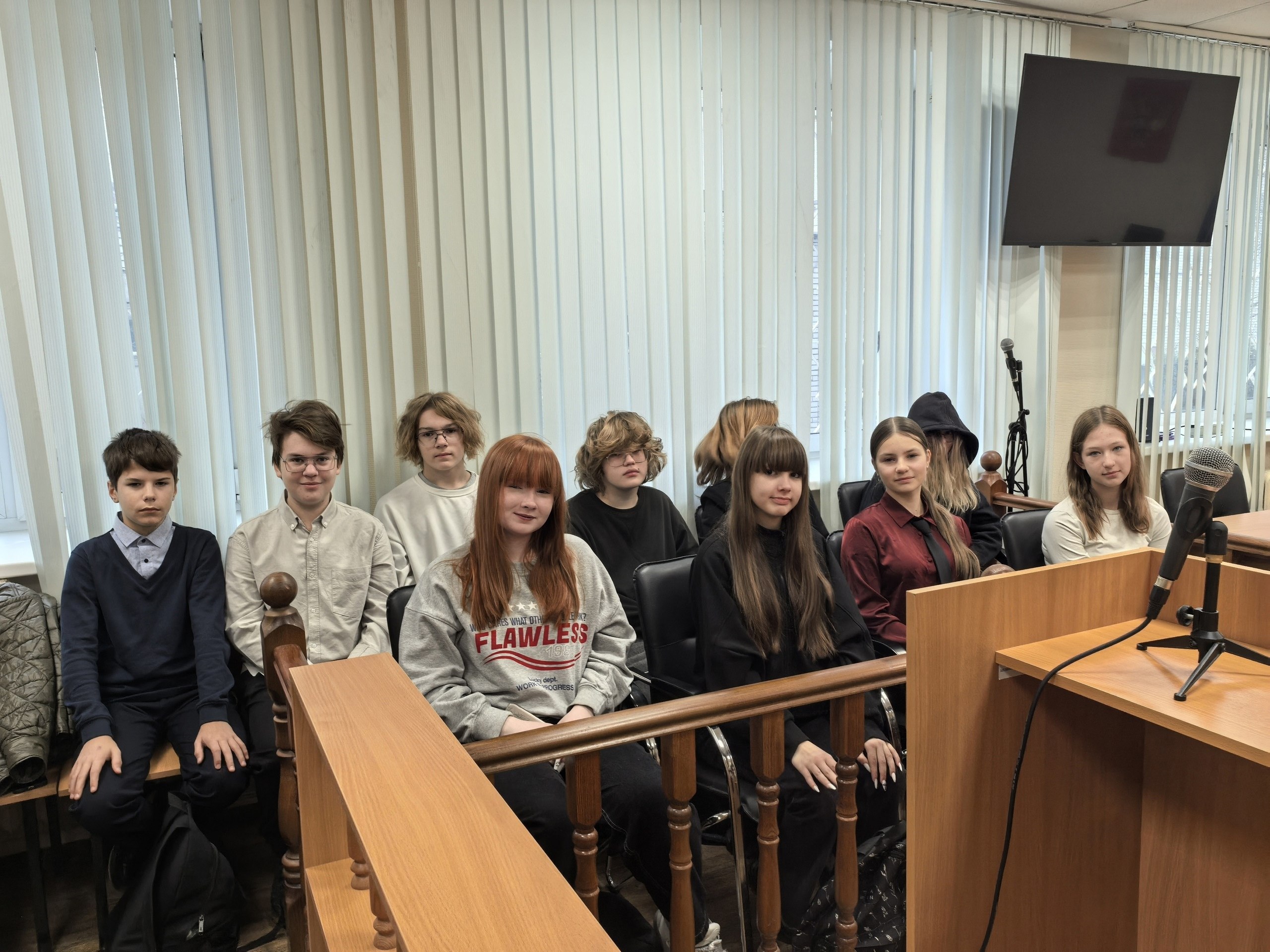 Каникулы с пользой: школьники Архангельска посетили важные учреждения! Каникулы с пользой: школьники Архангельска посетили важные учреждения!