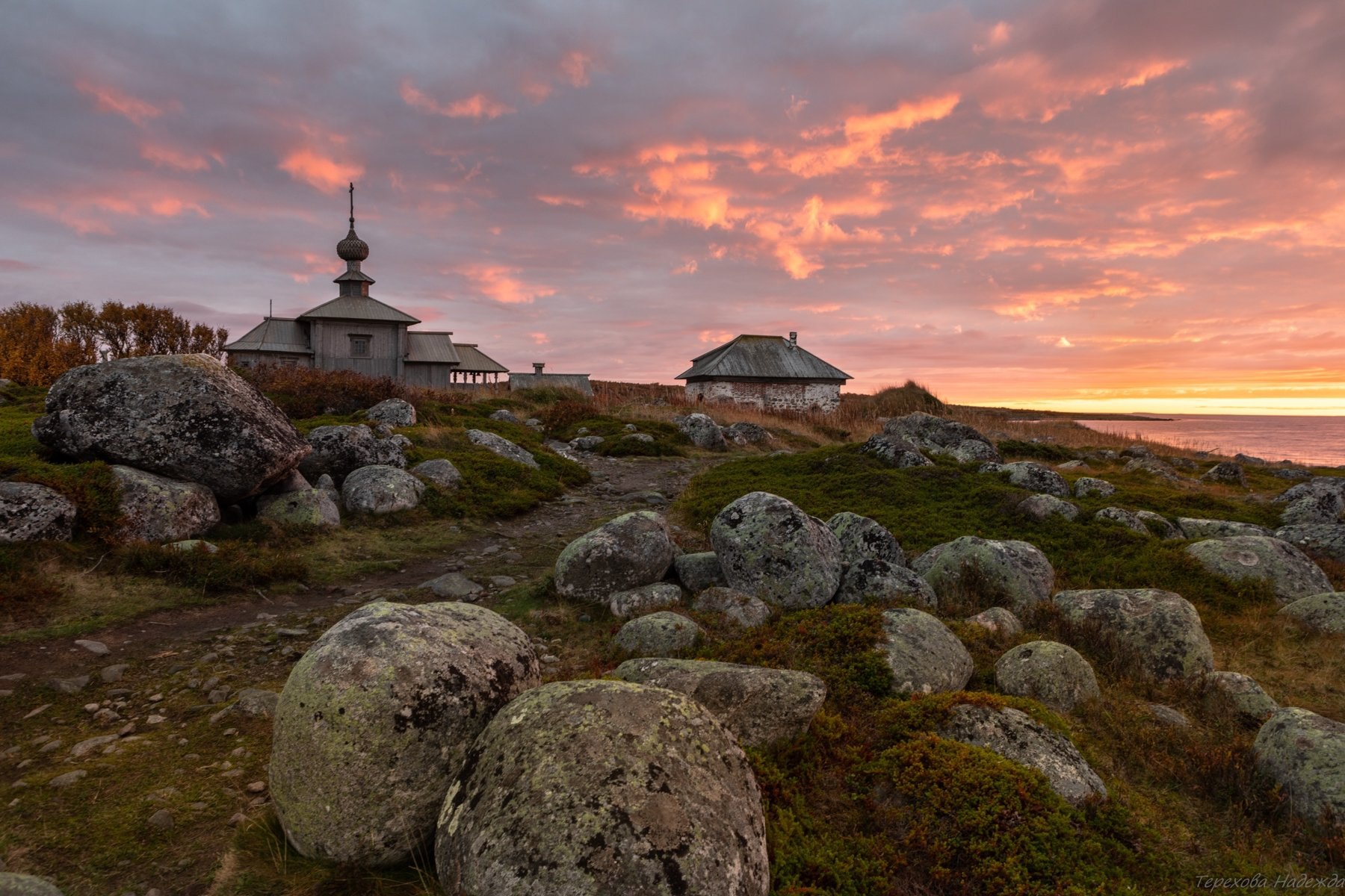 Красота Большого Заяцкого острова на октябрьском закате Красота Большого Заяцкого острова на октябрьском закате