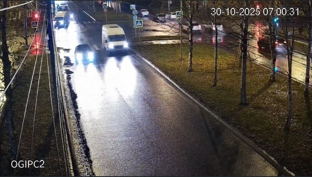 Администрация города сообщает: движение по ул. Гагарина открыто. Автобусы № 7, 10, 31, 62 и 180 вернулись к привычным схемам