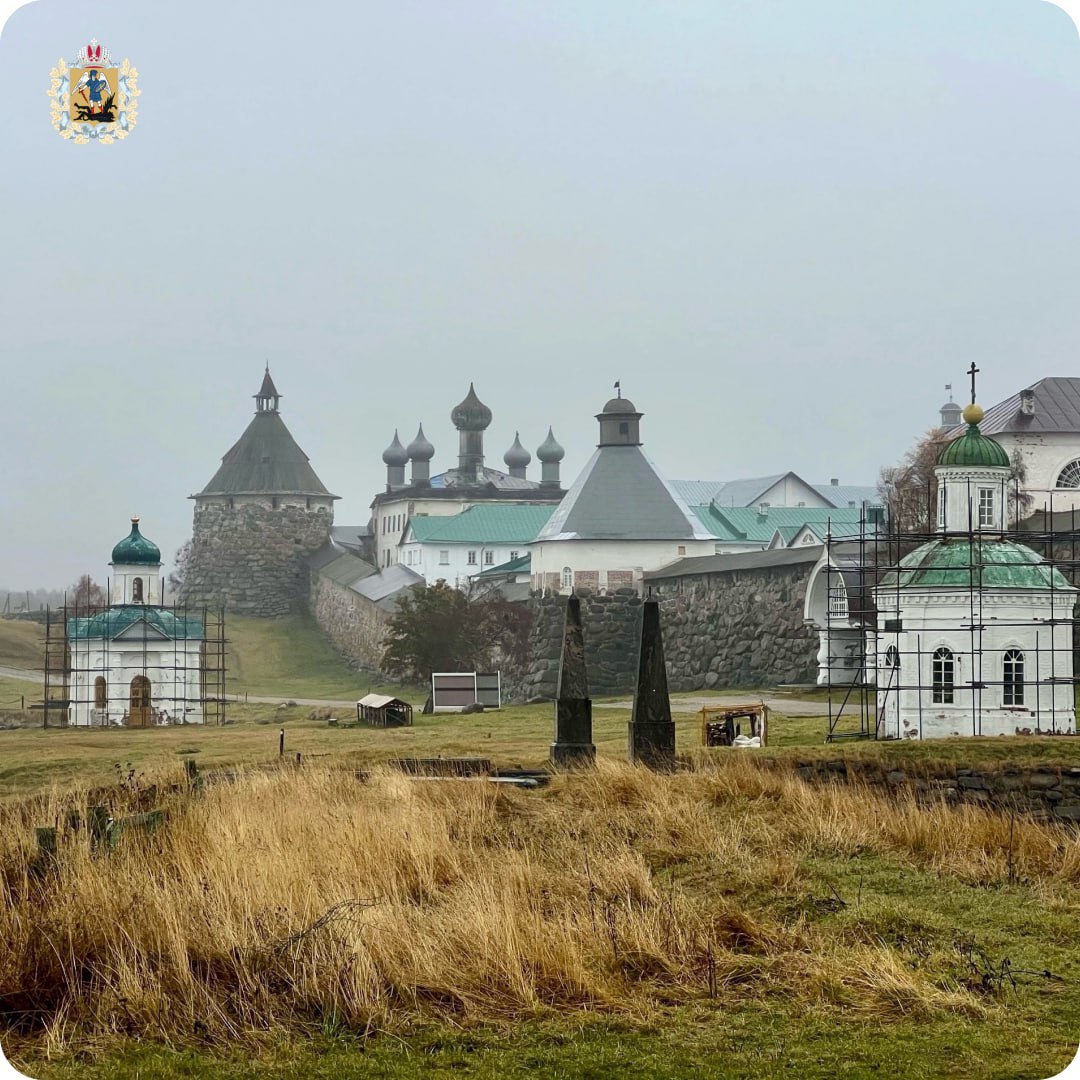 Провожаем октябрь атмосферными кадрами с Соловков Провожаем октябрь атмосферными кадрами с Соловков