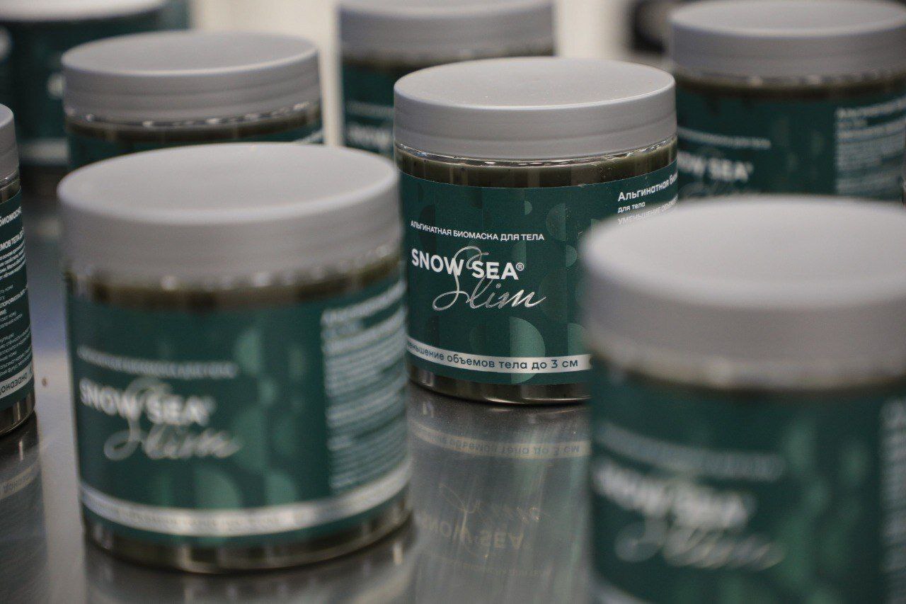 В Архангельске открылся новый косметический цех по производству уходовых средств из арктических водорослей В Архангельске открылся новый косметический цех по производству уходовых средств из арктических водорослей