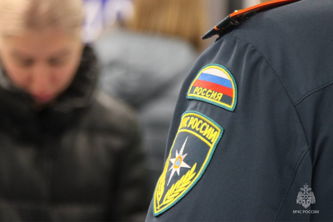 МЧС России приглашает на службу: в Архангельске прошла ярмарка вакансий МЧС России приглашает на службу: в Архангельске прошла ярмарка вакансий