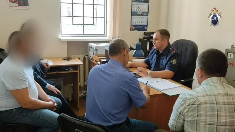 В Архангельской области директор и сотрудник электросетевой территориальной организации предстанут перед судом по обвинению во взятках