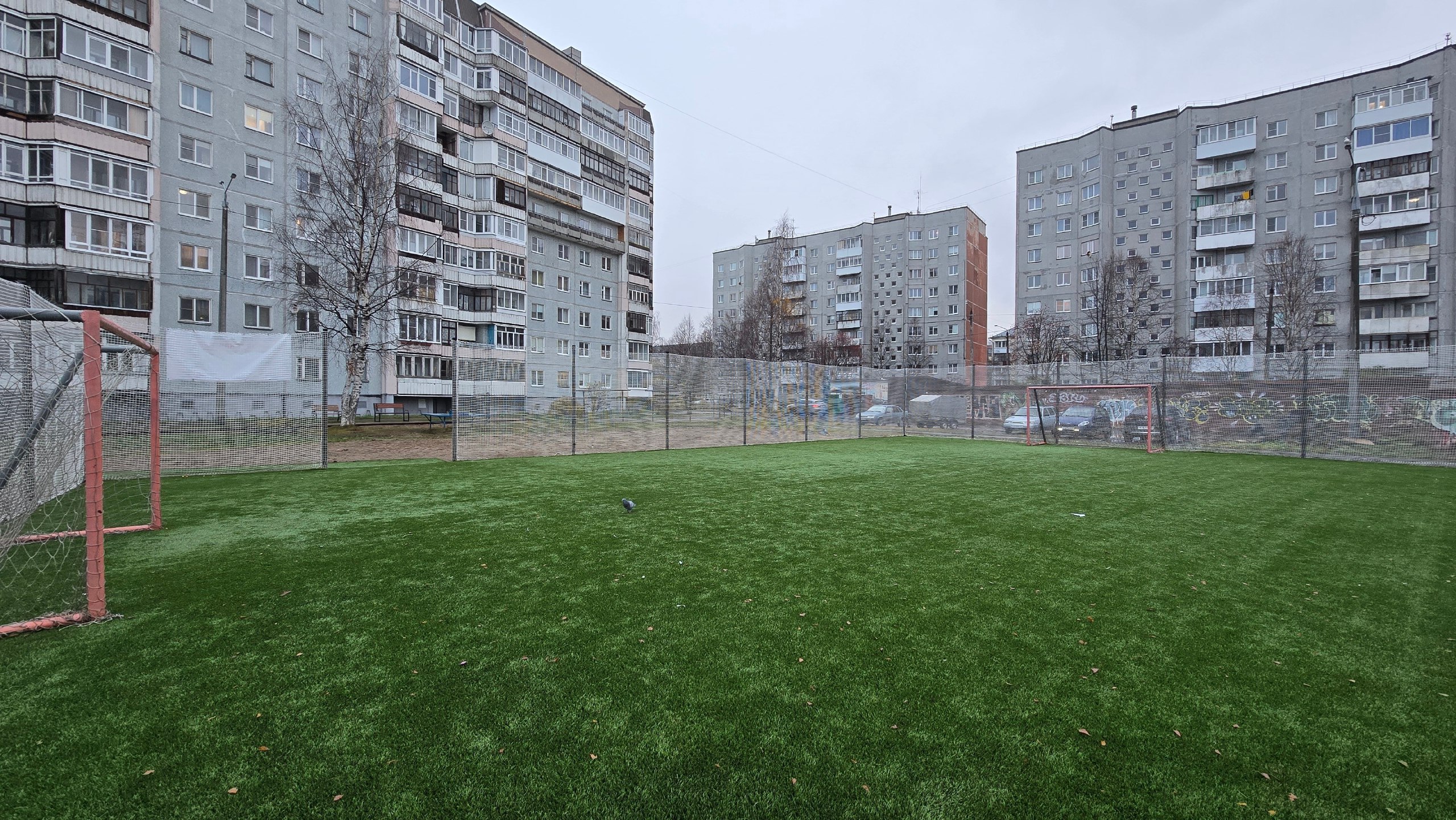 1:0 в пользу «Комфортного Поморья»! В Октябрьском округе появилось новое футбольное поле