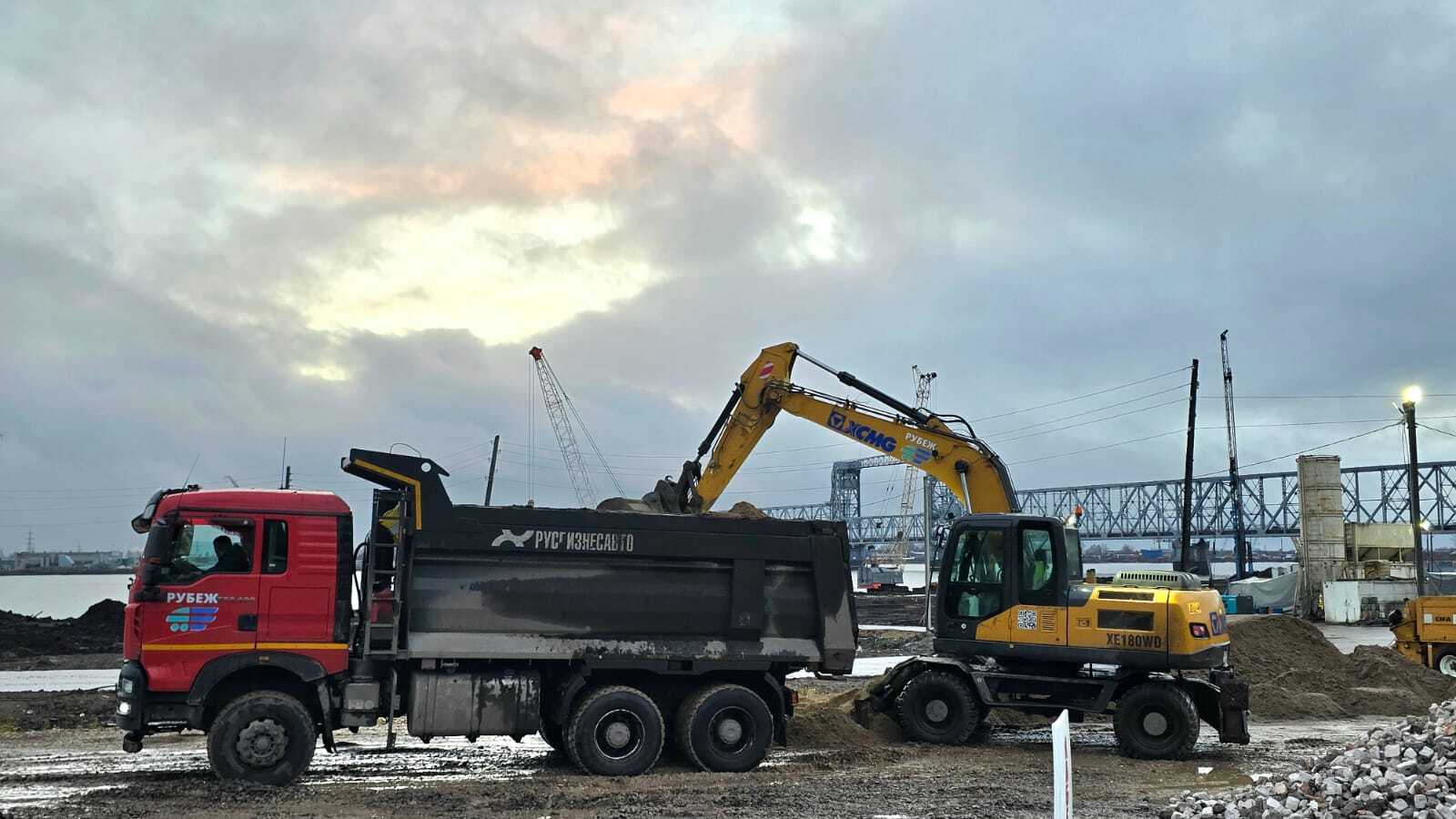 На площадке будущего кампуса "Арктическая звезда" идут строительно-монтажные работы основного периода На площадке будущего кампуса "Арктическая звезда" идут строительно-монтажные работы основного периода