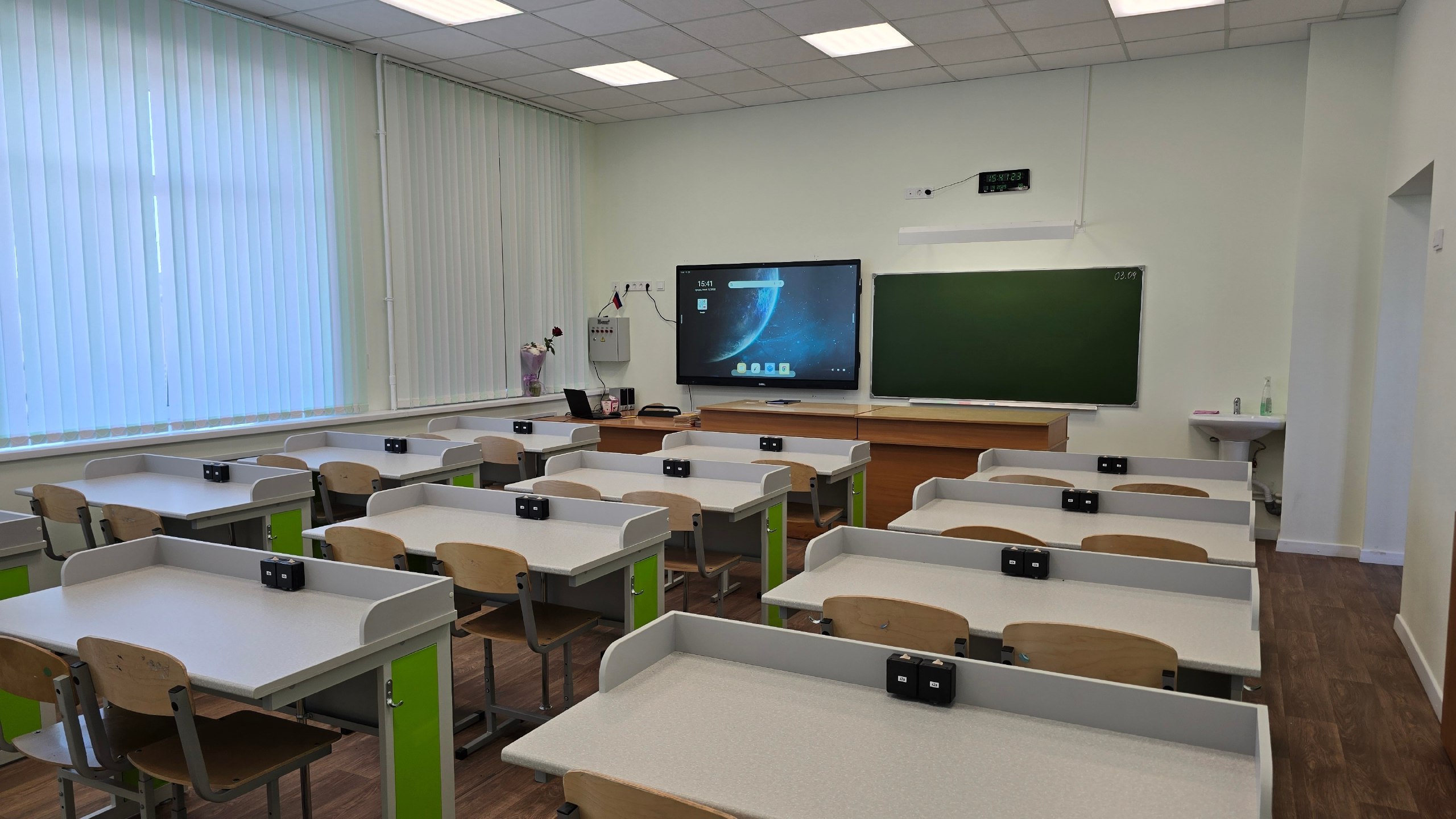 Школа №52 преобразилась после капитального ремонта! Школа №52 преобразилась после капитального ремонта!