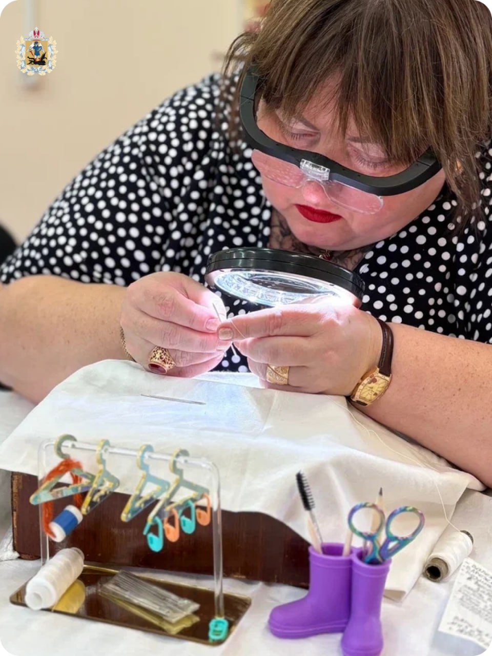 Вера Федосимова из Новодвинска связала самые маленькие варежки в мире и попала в книгу рекордов России Вера Федосимова из Новодвинска связала самые маленькие варежки в мире и попала в книгу рекордов России