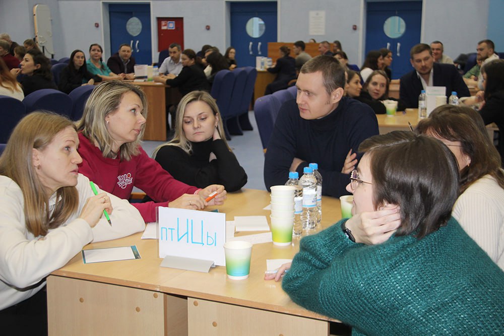 В преддверии 10 ноября стражи порядка приняли участие в интеллектуальной игре В преддверии 10 ноября стражи порядка приняли участие в интеллектуальной игре