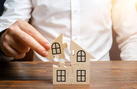 Как легко передать долю в квартире близким: все нюансы и новые правила 2025 года