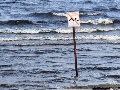 Большая вода пришла в Архангельск