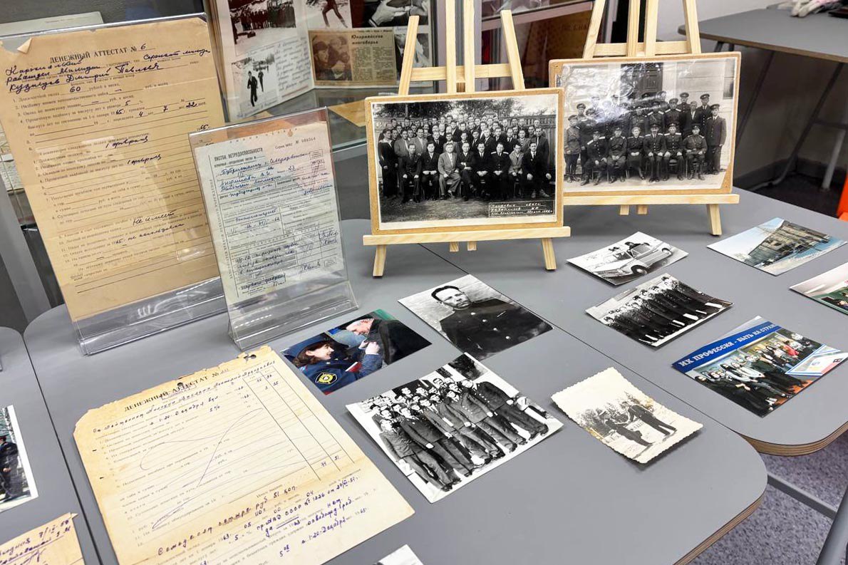 В Плесецком округе полицейские провели «открытый диалог» со школьниками В Плесецком округе полицейские провели «открытый диалог» со школьниками