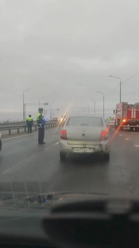 В результате ДТП на М8 этим утром пострадали 6 человек