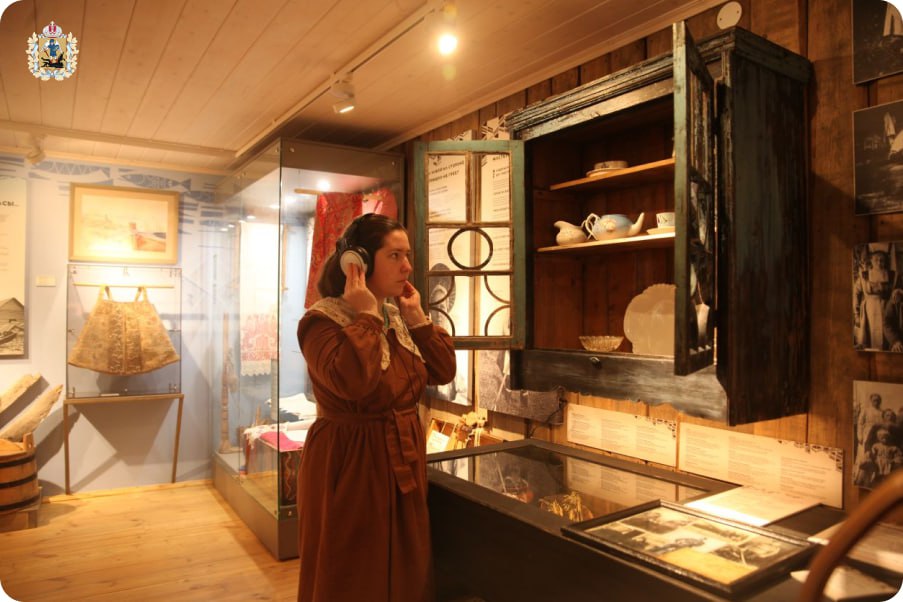 В деревне Лопшеньга Онежского округа занятия школьного лесничества ведет писательница Евфросиния Капустина В деревне Лопшеньга Онежского округа занятия школьного лесничества ведет писательница Евфросиния Капустина