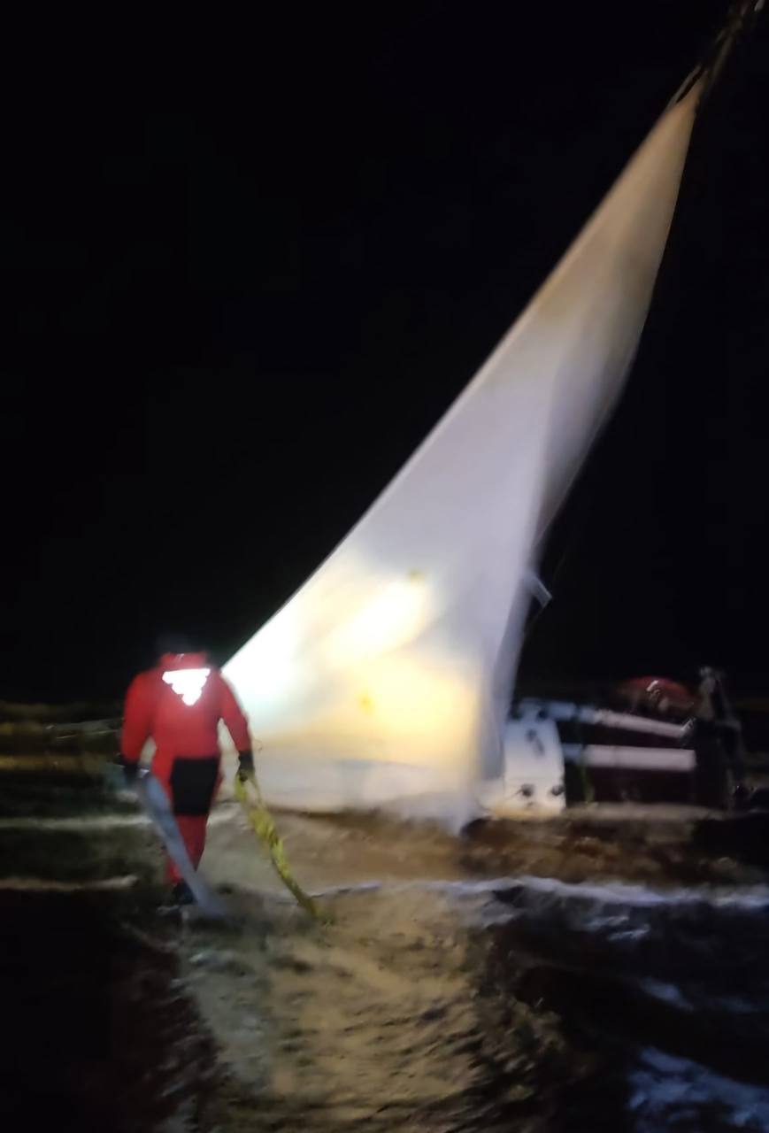 Главное управление МЧС России по Архангельской области напоминает о запрете выхода на воду после закрытия навигации Главное управление МЧС России по Архангельской области напоминает о запрете выхода на воду после закрытия навигации