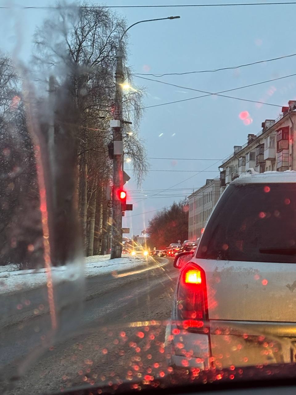 Похоже, зря мы вас позвали обновлённую проезжую часть на Площади Профсоюзов смотреть Похоже, зря мы вас позвали обновлённую проезжую часть на Площади Профсоюзов смотреть